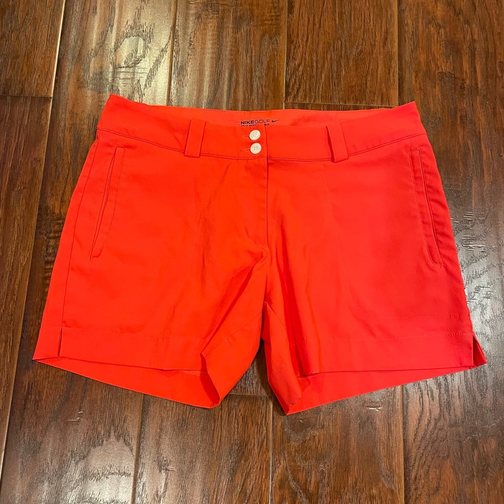 Women’s Nike Golf Tour Performance Shorts Size 10